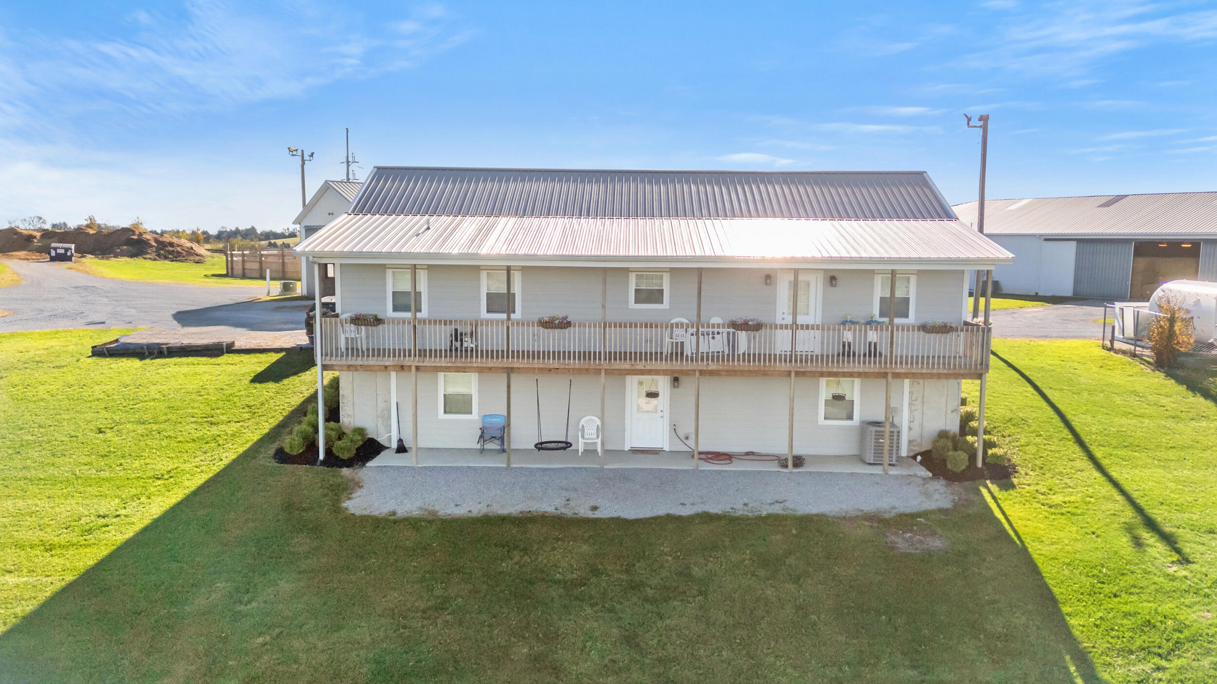 4487 Louisville Road Salvisa, KY 40372 - Photo 59 of 85 4487 House 1 Rear