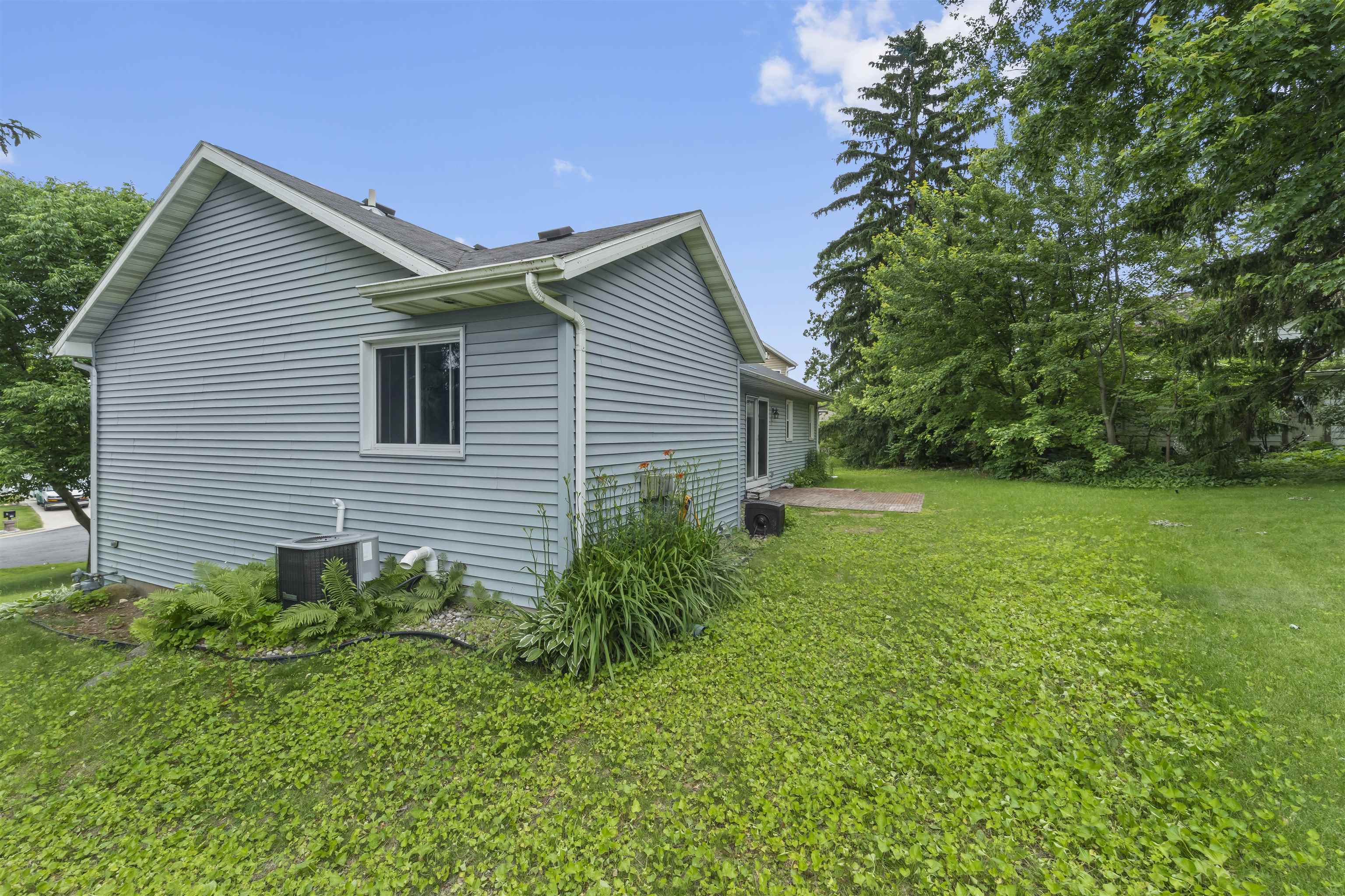 15 Naylor Circle Madison, WI 53719 - Photo 28 of 30