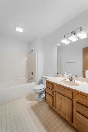 $489,900 | 15 Naylor Circle, Madison, WI 53719