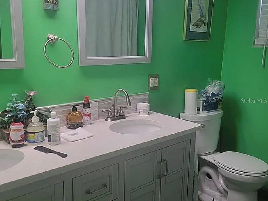 5673 97th Way North St. Petersburg, FL 33708 - Photo 9 of 28