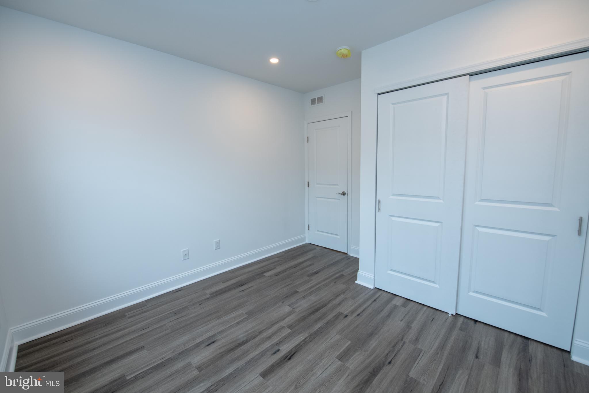 4404 Sherwood Road Philadelphia, PA 19131 - Photo 13 of 22 Gallery Image 13
