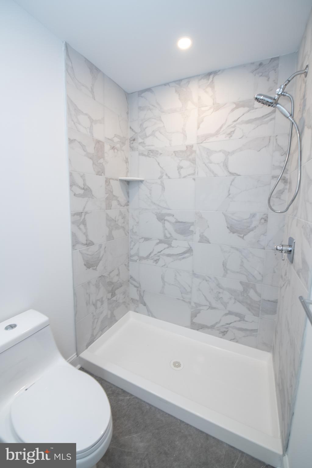 4404 Sherwood Road Philadelphia, PA 19131 - Photo 18 of 22 Gallery Image 18