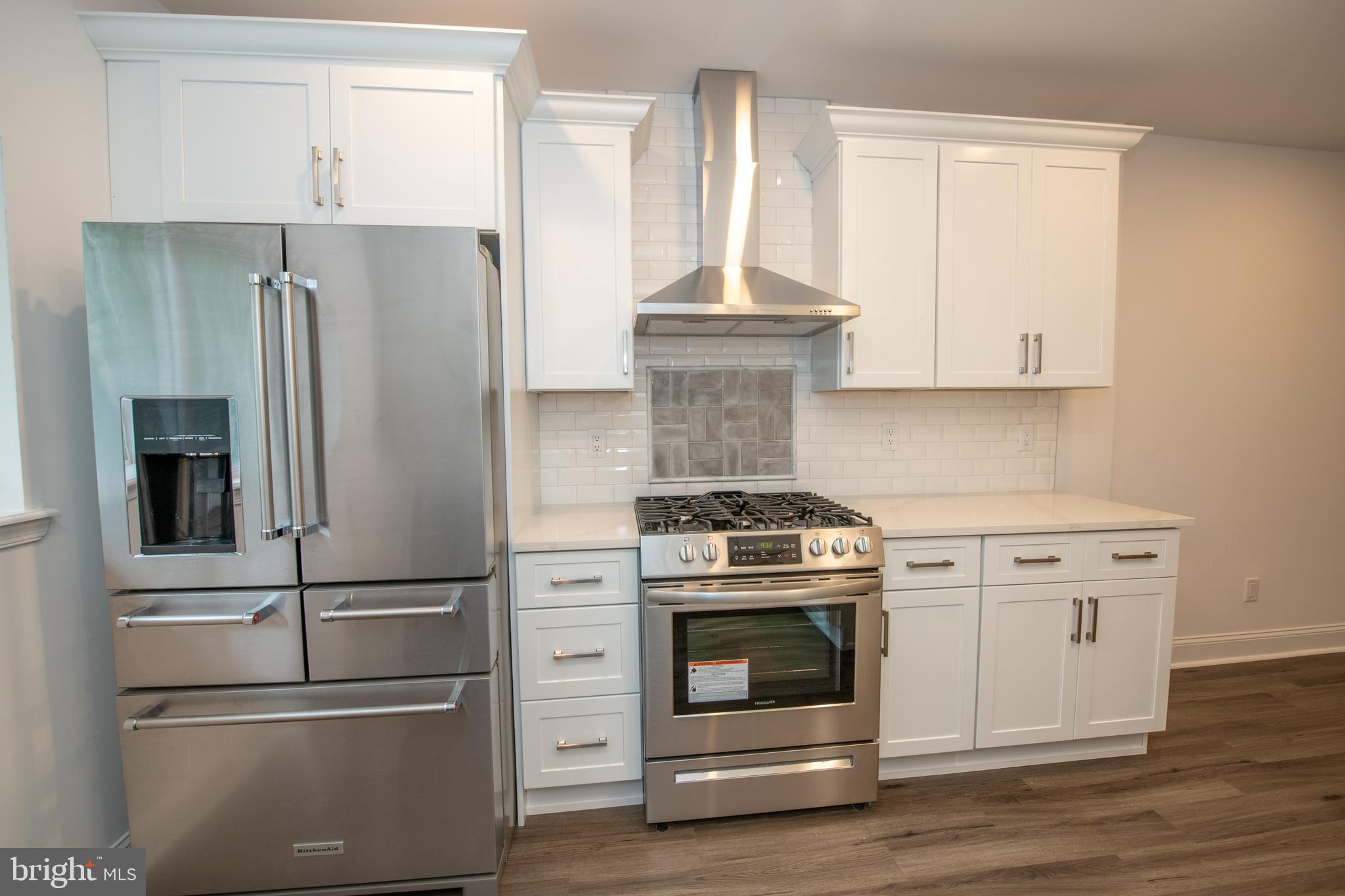 4404 Sherwood Road Philadelphia, PA 19131 - Photo 6 of 22 Gallery Image 6