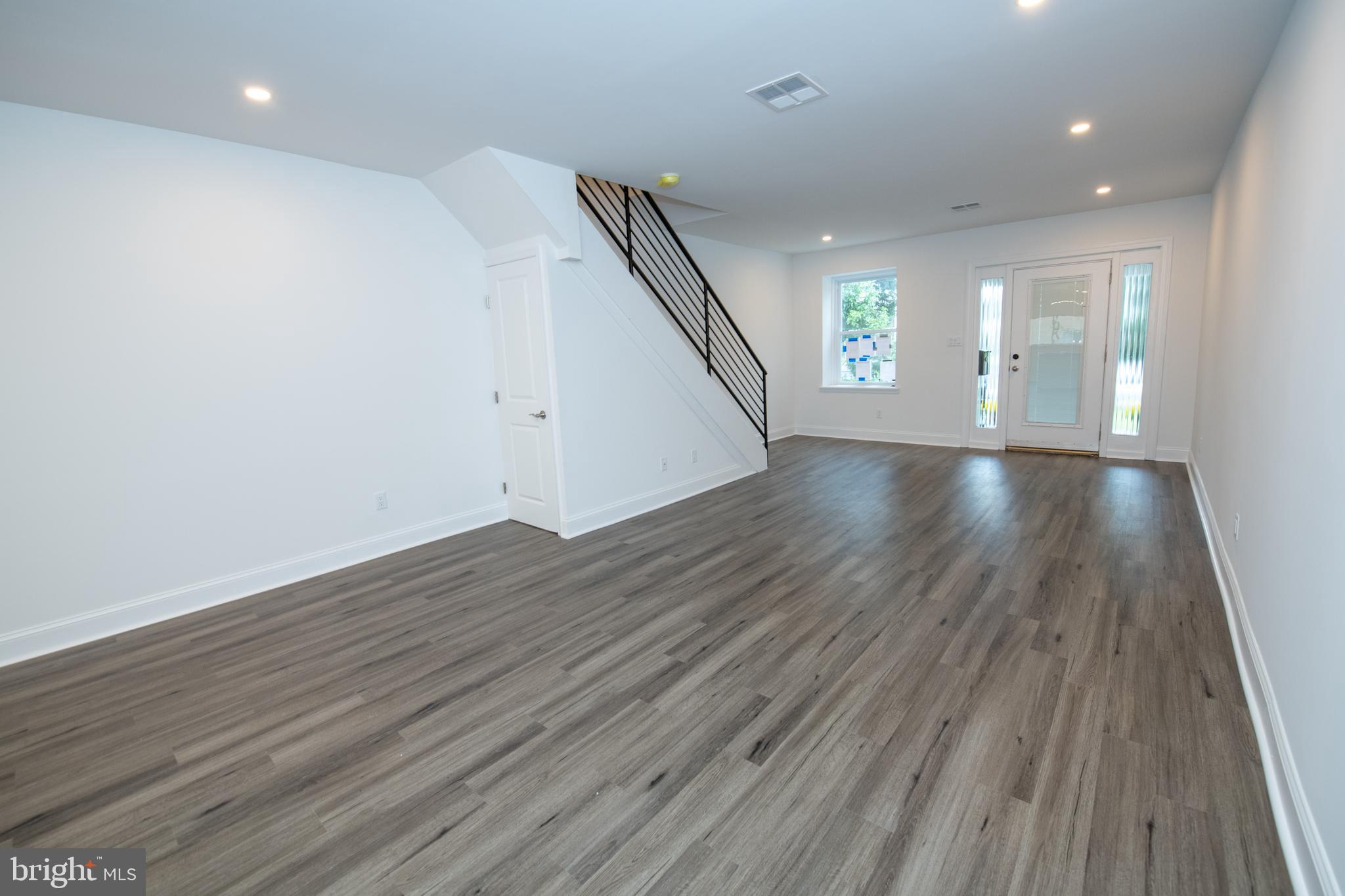 4404 Sherwood Road Philadelphia, PA 19131 - Photo 7 of 22 Gallery Image 7
