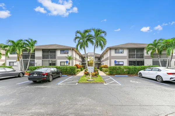 $1,950 | 15144 Ashland Street, Unit 286, Delray Beach, FL 33484