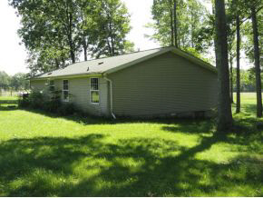 1745 East Antioch Road Bloomfield, IN 47424 - Photo 4 of 16