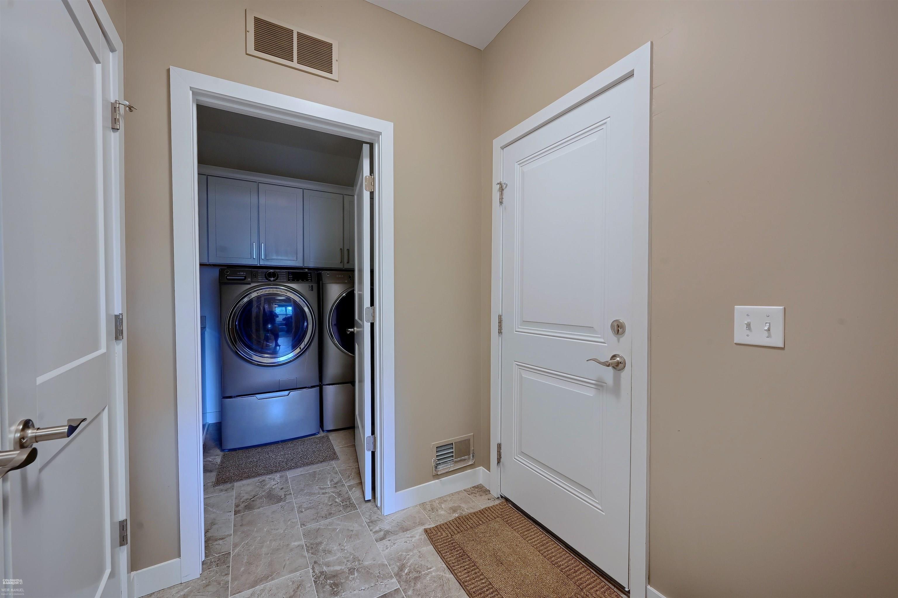 1021 Crestwyk Lane, Unit 7 Rochester Hills, MI 48307 - Photo 24 of 44