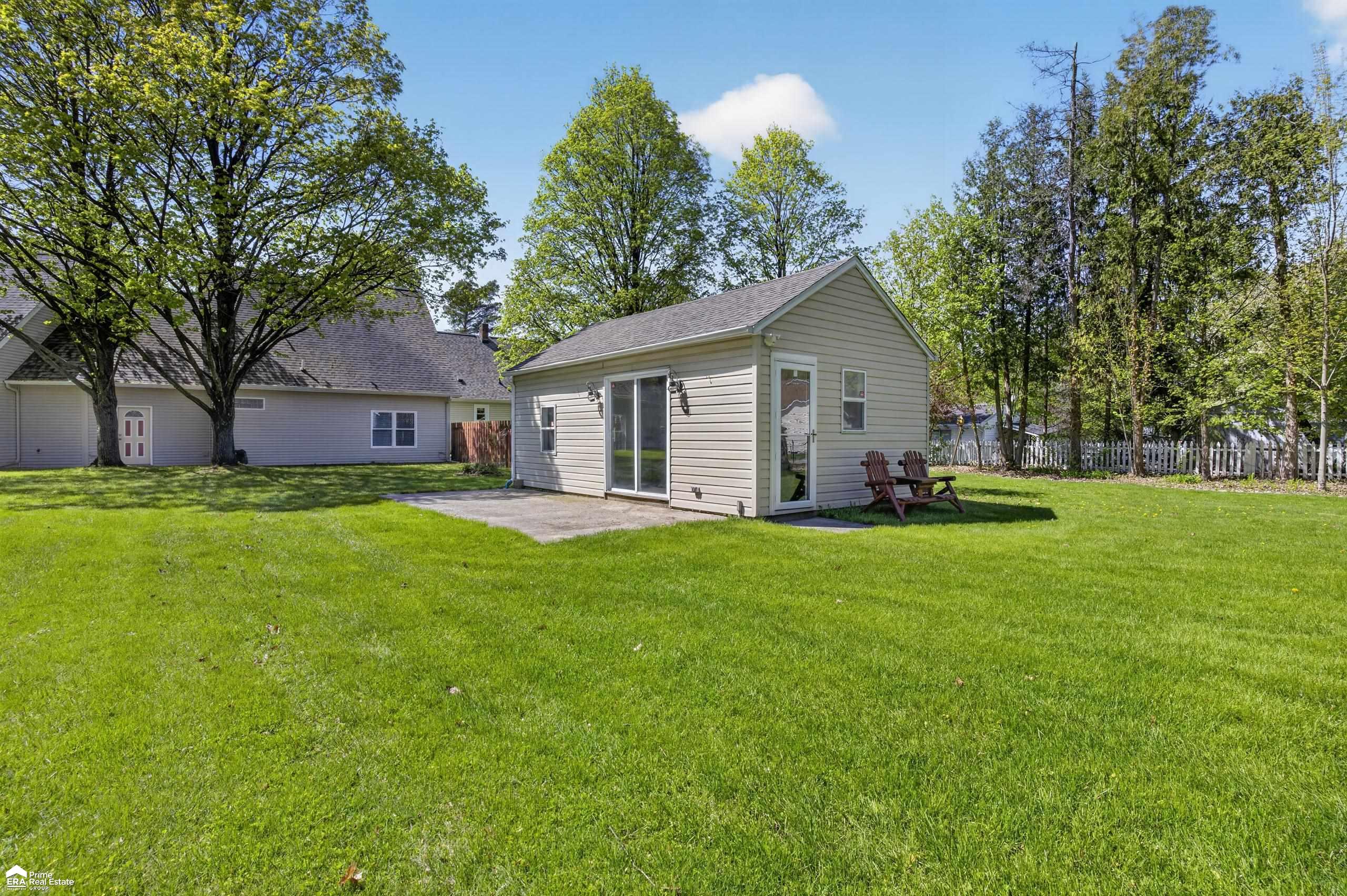 2292 North Belsay Road Burton, MI 48509 - Photo 54 of 86
