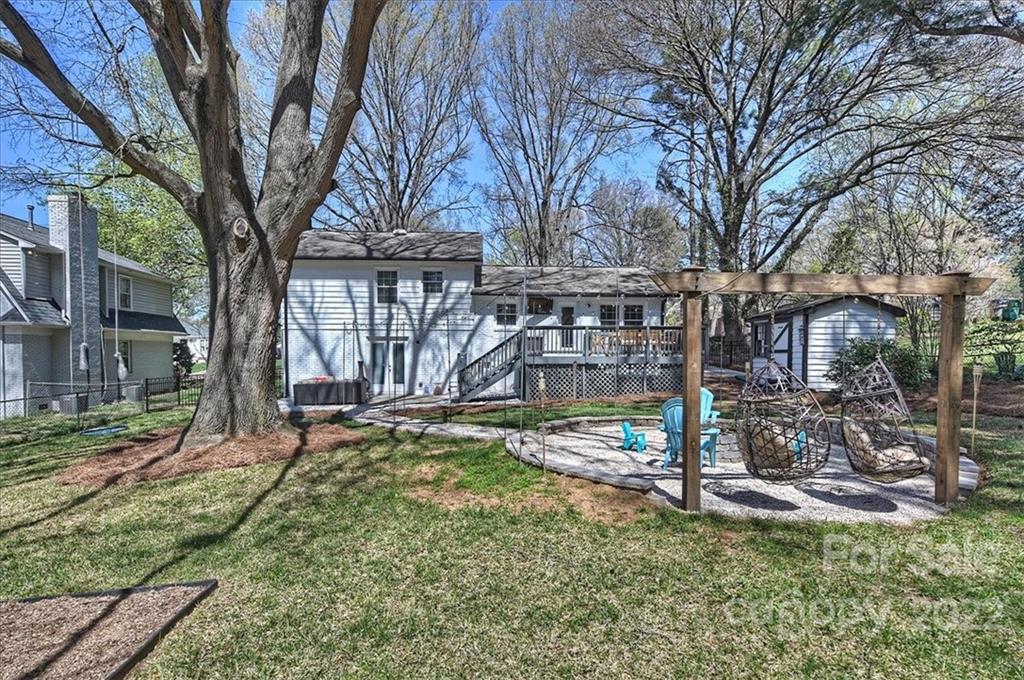 3616 Round Oak Road Charlotte, NC 28210 - Photo 45 of 48 a view of a yard in front of house