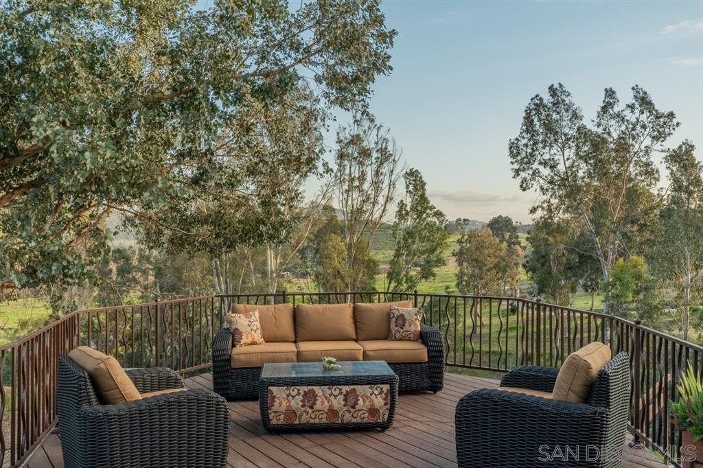 2915 Sunset Hills Escondido, CA 92025 - Photo 22 of 25