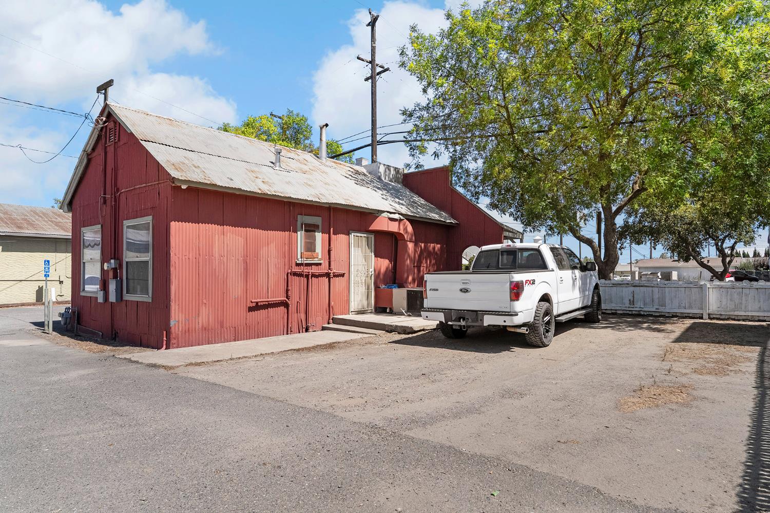 752 E Street Williams, CA 95987 - Photo 5 of 23