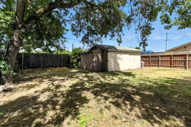 $250,000 | 1825 North Filbert Street, Stockton, CA 95205