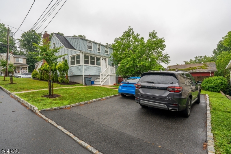 19 Robertson Road West Orange, NJ 07052 - Photo 28 of 39