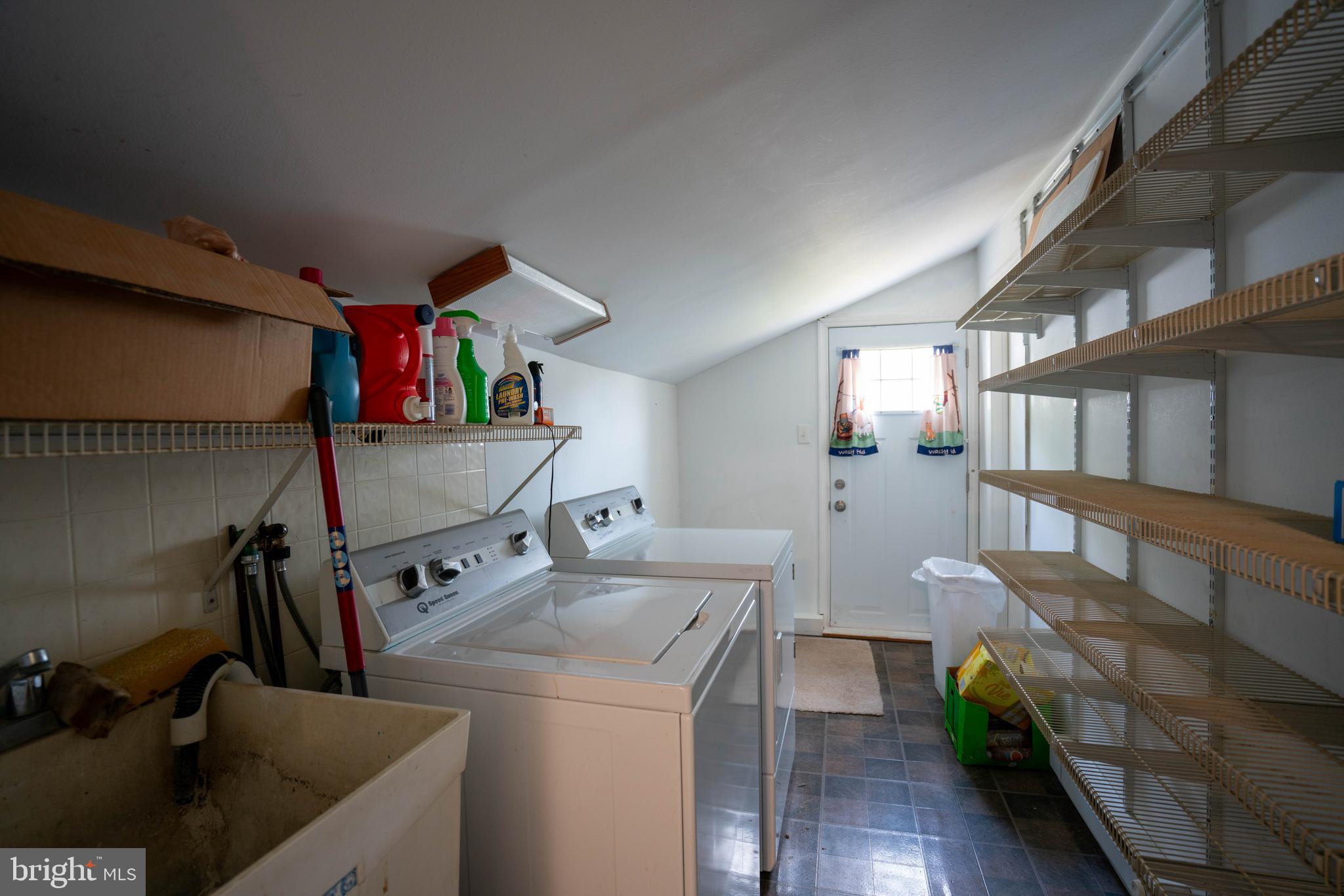 419 Fairhill Road Hatfield, PA 19440 - Photo 17 of 35 Laundry Room