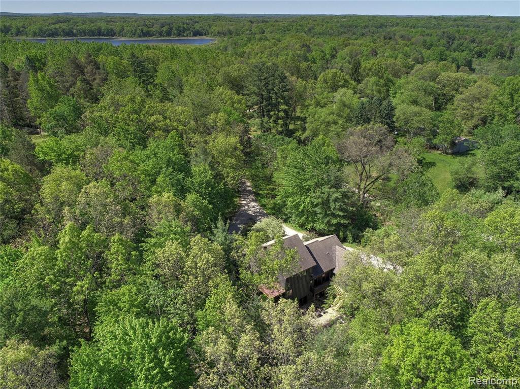 2877 East Schafer Road Howell, MI 48843 - Photo 29 of 31