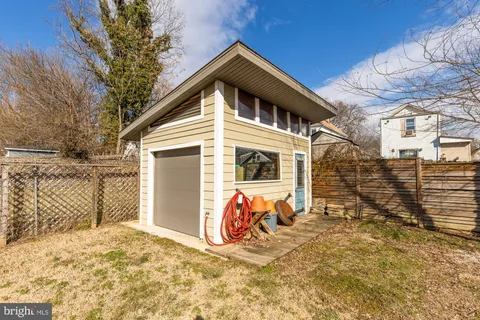 $599,900 | 3703 34th Street, Mount Rainier, MD 20712