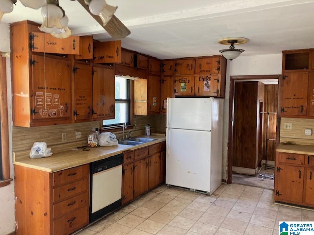 5835 Walnut Grove Road Pinson, AL 35215 - Photo 4 of 6