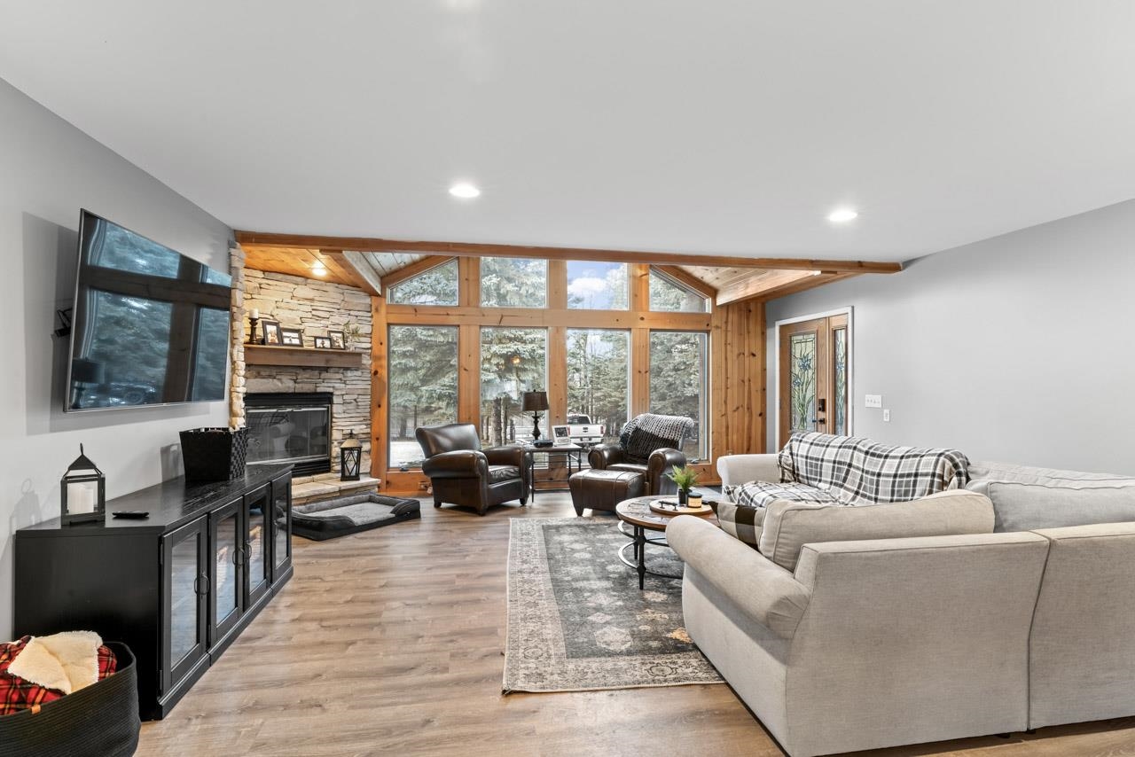 5235 Lahring Road Linden, MI 48451 - Photo 8 of 42