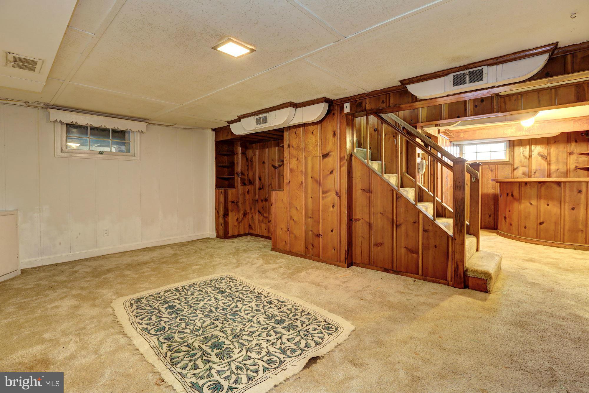 9222 Glenville Road Silver Spring, MD 20901 - Photo 24 of 30 Large Paneled Rec Room