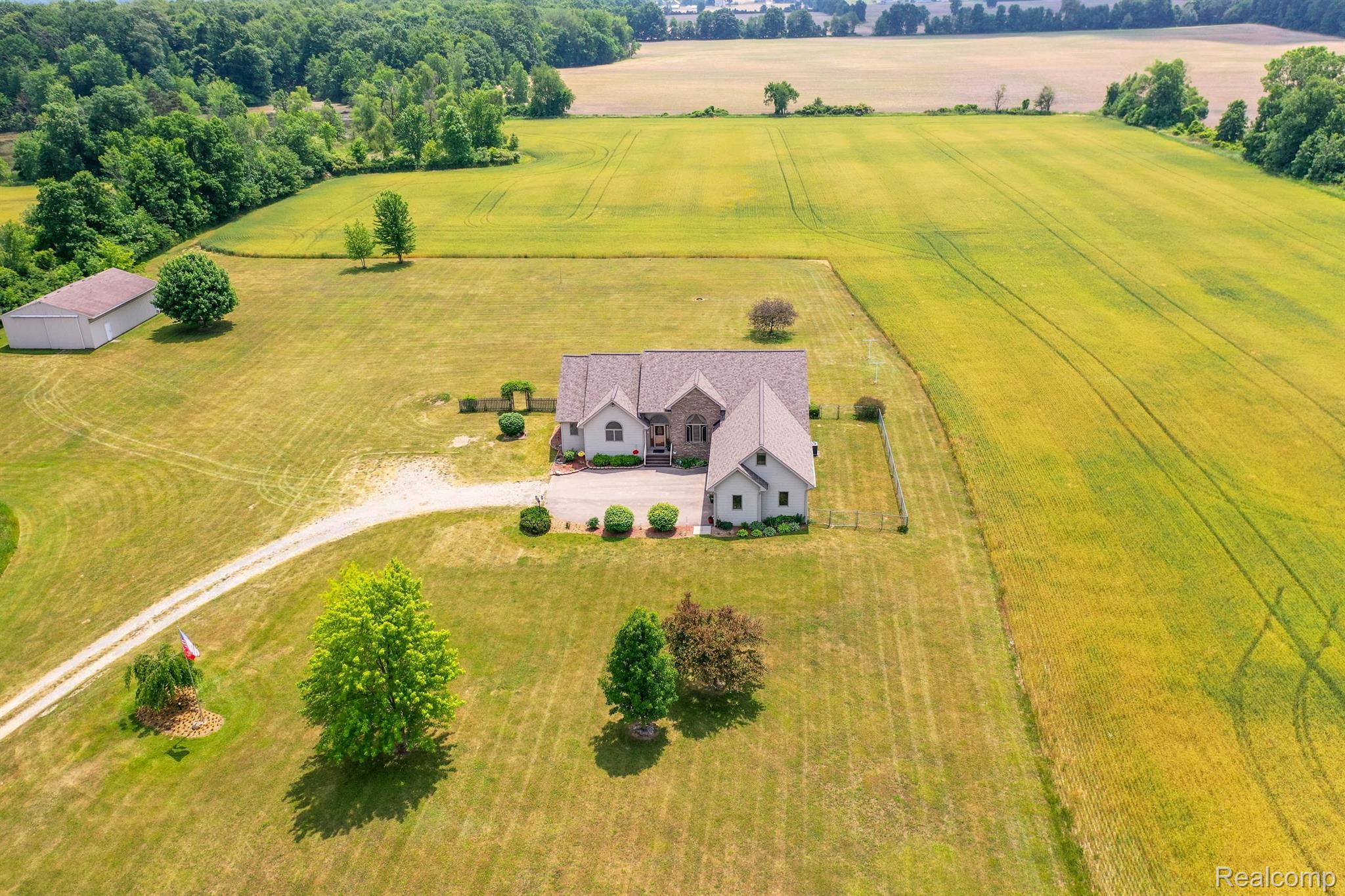 5215 Cook Road Swartz Creek, MI 48473 - Photo 1 of 52 Gallery Image 1