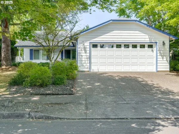 $434,000 | 1761 Southwest Songbird Street, McMinnville, OR 97128