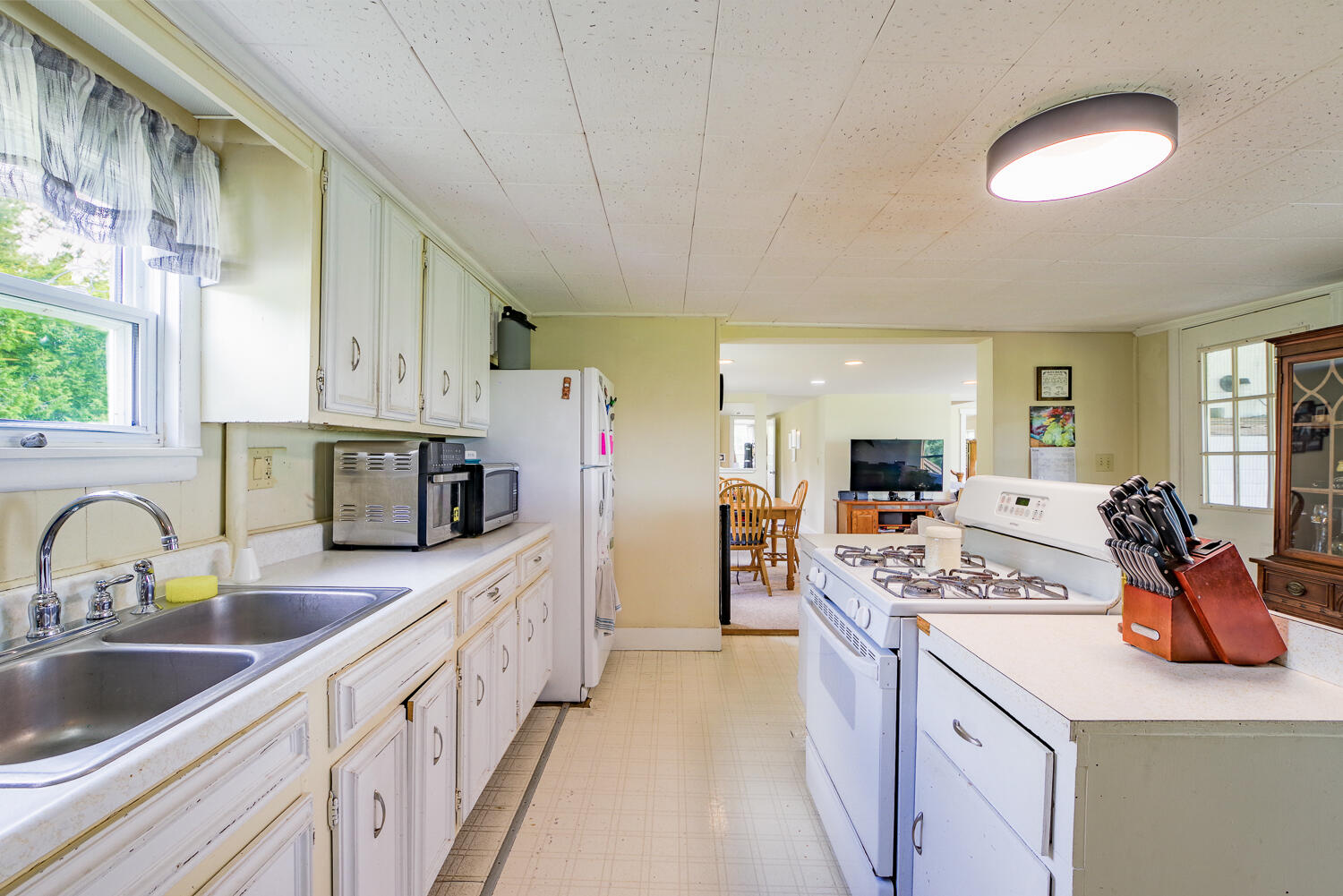 275 Newburgh Road Hermon, ME 04401 - Photo 7 of 28 275 Newburgh Rd 10-(ZF-9927-76149-1-010)