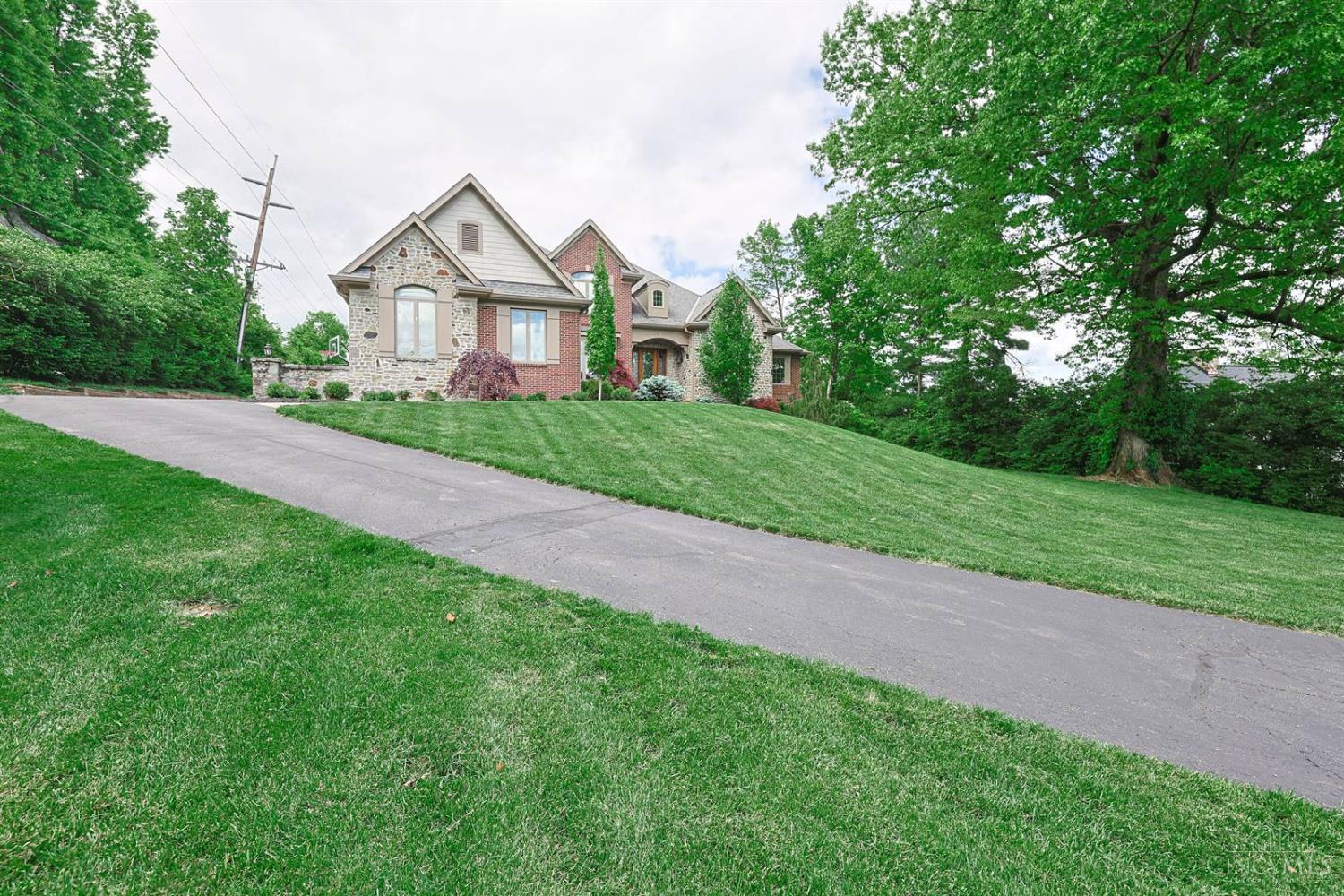 376 Compton Road Wyoming, OH 45215 - Photo 63 of 84