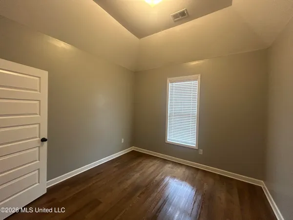 $1,800 | 401 Park Street, Hernando, MS 38632