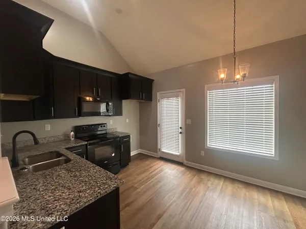 $1,800 | 401 Park Street, Hernando, MS 38632