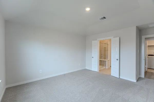 $2,000 | 16977 Juniper Blossom Bend, Conroe, TX 77302