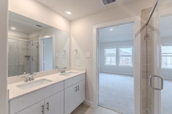 $2,000 | 16977 Juniper Blossom Bend, Conroe, TX 77302