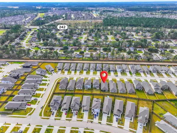 $2,000 | 16977 Juniper Blossom Bend, Conroe, TX 77302