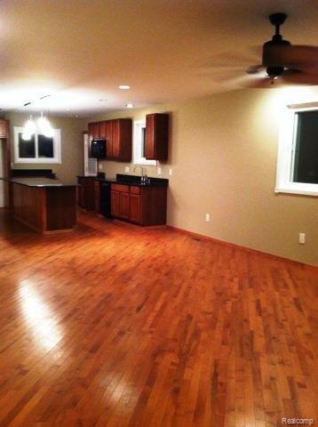 7320 Hatchery Road Waterford, MI 48327 - Photo 4 of 23 IMG_6381.jpg
