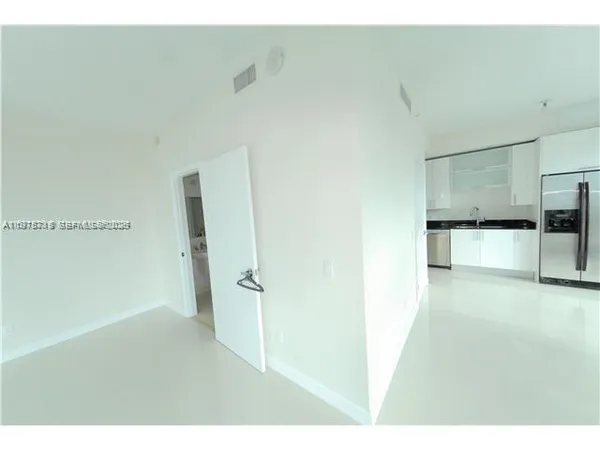 $2,700 | 60 Southwest 13th Street, Unit 1421, Miami, FL 33130