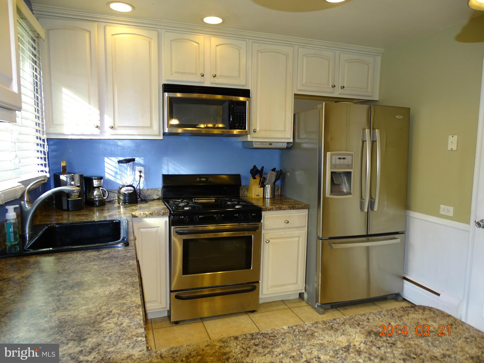 9310 Philadelphia Road Rosedale, MD 21237 - Photo 14 of 22 Kitchen