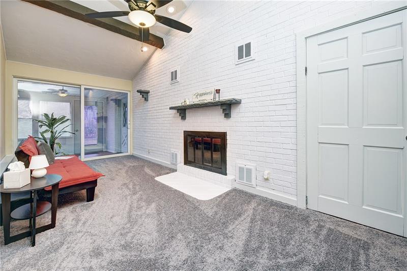 322 Rowe Road Harrison City, PA 15636 - Photo 6 of 25 Gallery Image 6