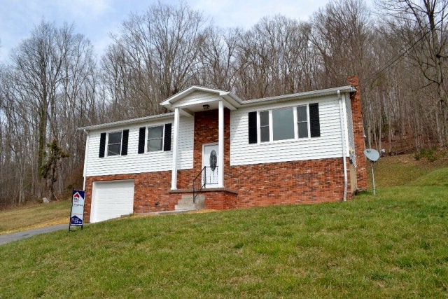 2065 Maple Acres Road Princeton, WV 24739 - Photo 1 of 1 Gallery Image 1