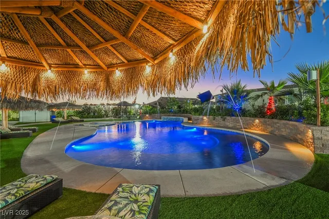 $1,975,000 | 120 Chartan Avenue, Las Vegas, NV 89183