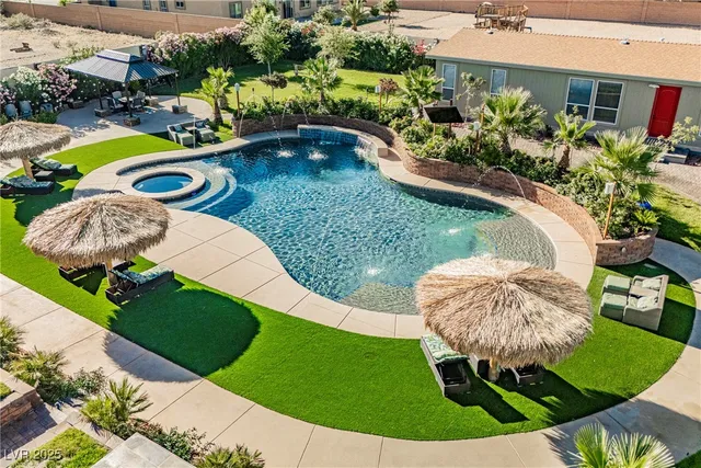 $1,975,000 | 120 Chartan Avenue, Las Vegas, NV 89183