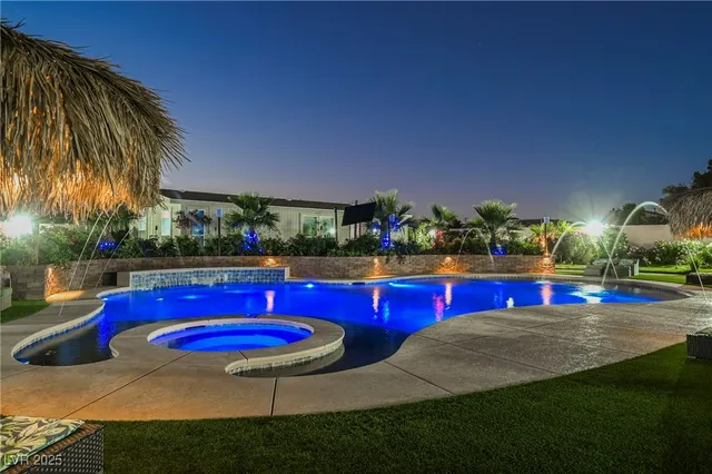 $1,975,000 | 120 Chartan Avenue, Las Vegas, NV 89183