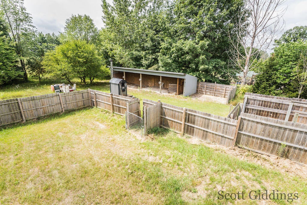 1402 Deaner Road Northeast Edmore, MI 48829 - Photo 13 of 72 Gallery Image 13