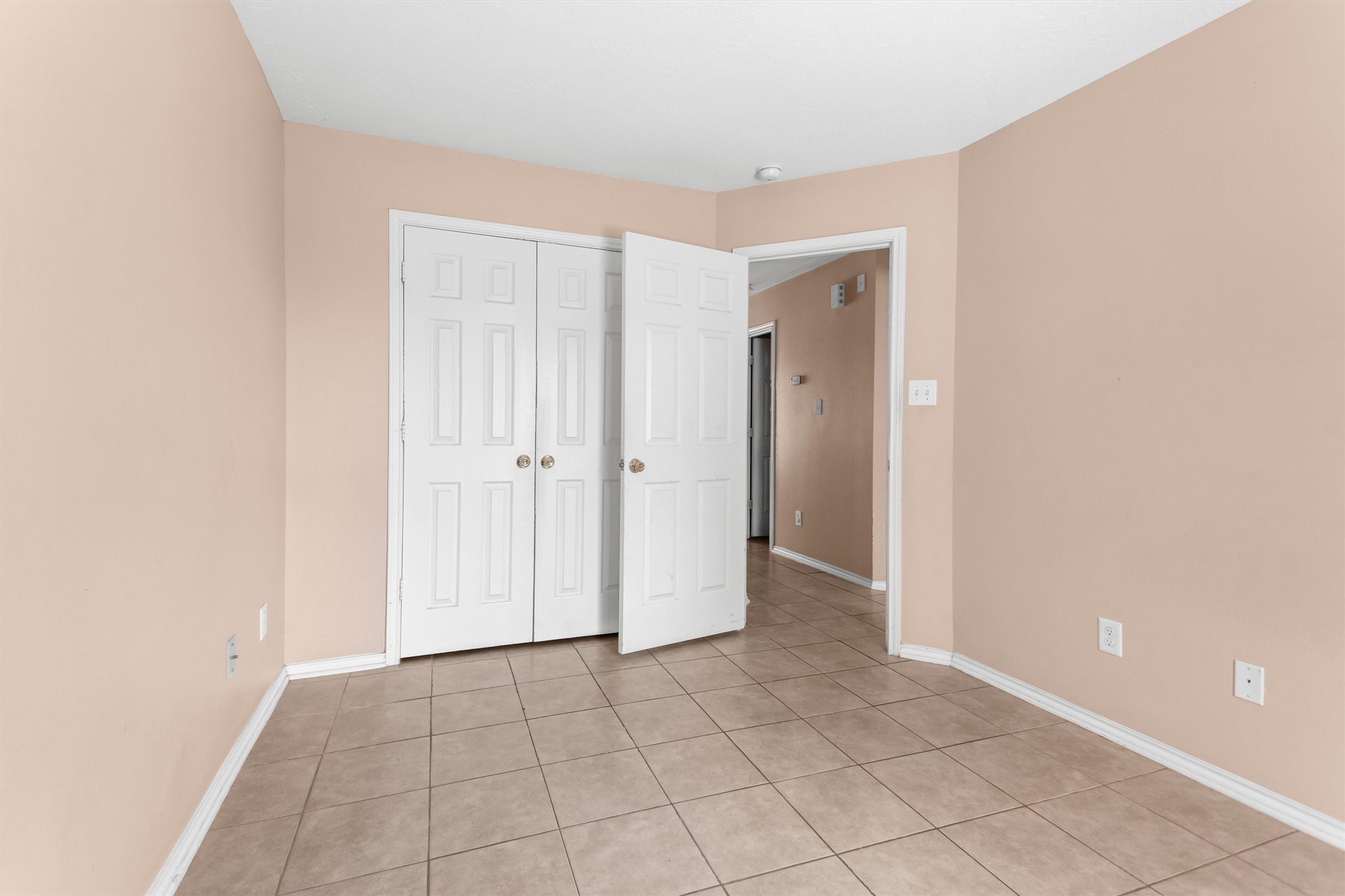 5802 Hartwick Road, Unit A Houston, TX 77016 - Photo 13 of 16 Gallery Image 13