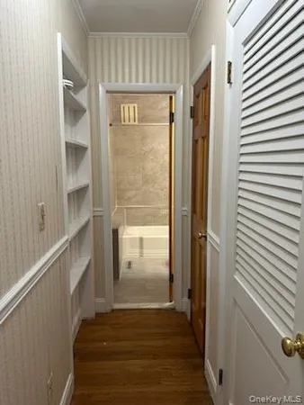 $2,095 | 36 Oakland Avenue, Unit 1, Warwick, NY 10990