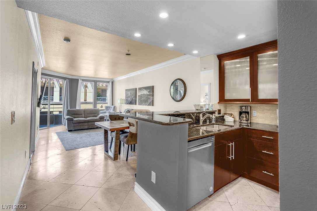 230 East Flamingo Road, Unit 313 Las Vegas, NV 89169 - Photo 9 of 50