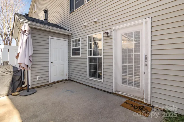 a view of a house with a garage