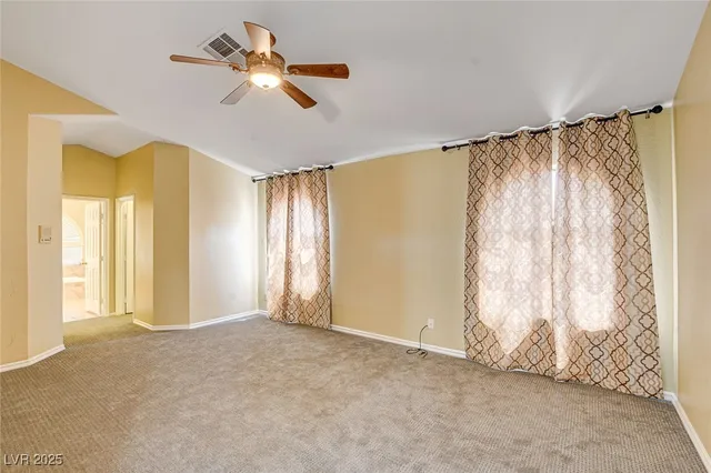 $3,350 | 8344 Snowmass Drive, Las Vegas, NV 89128