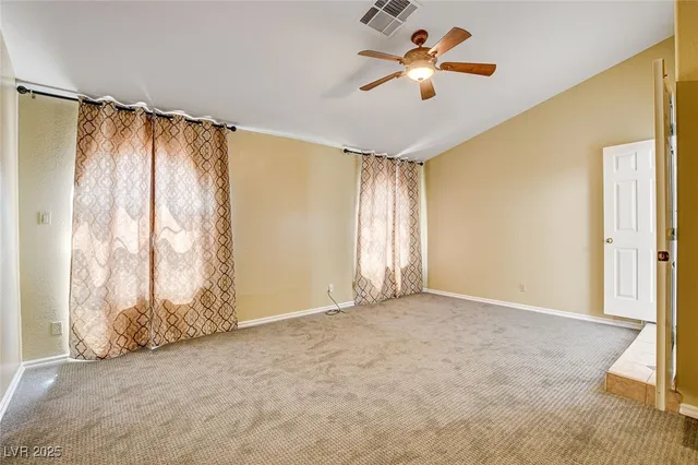 $3,350 | 8344 Snowmass Drive, Las Vegas, NV 89128