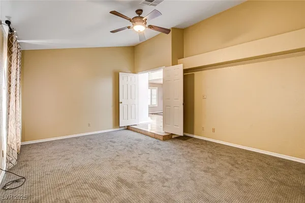 $3,350 | 8344 Snowmass Drive, Las Vegas, NV 89128