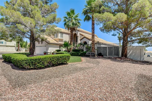 $3,350 | 8344 Snowmass Drive, Las Vegas, NV 89128