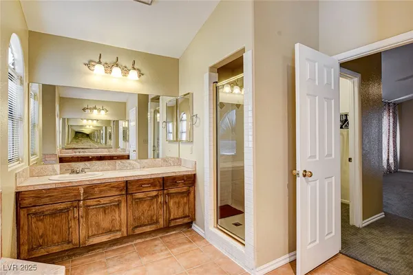 $3,350 | 8344 Snowmass Drive, Las Vegas, NV 89128